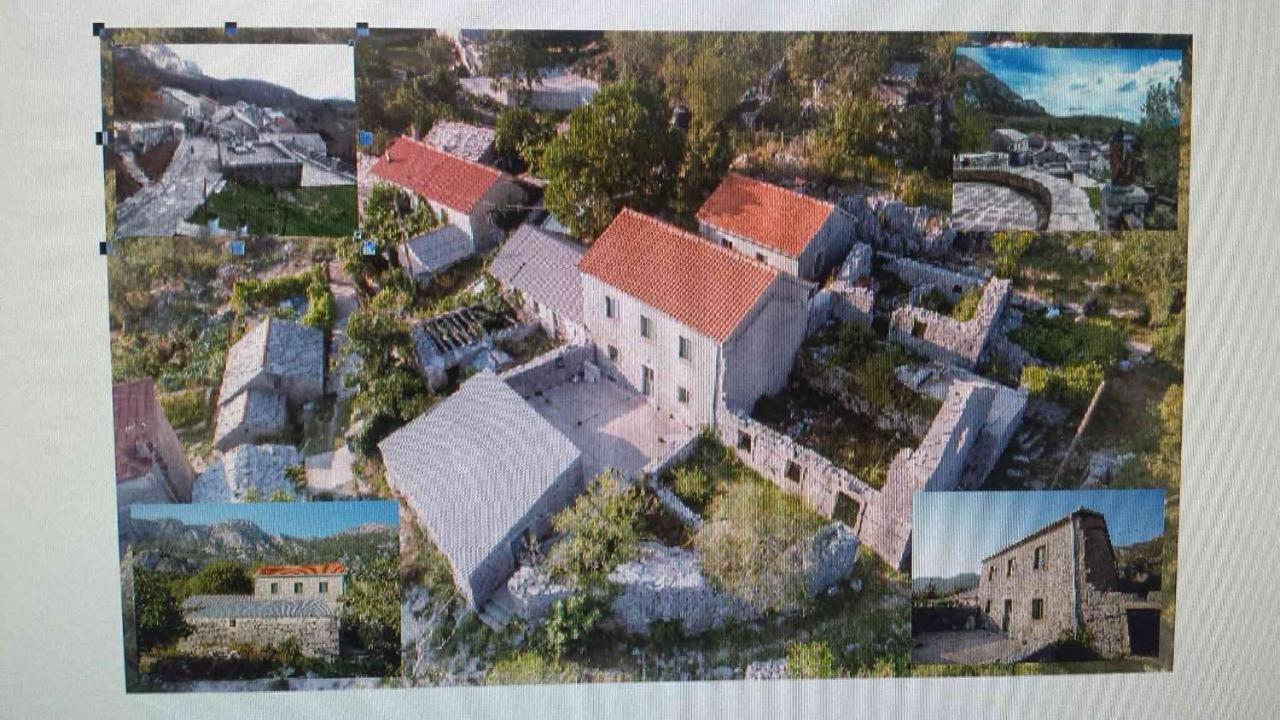 Old House Djurovic Villa Herceg Novi Buitenkant foto